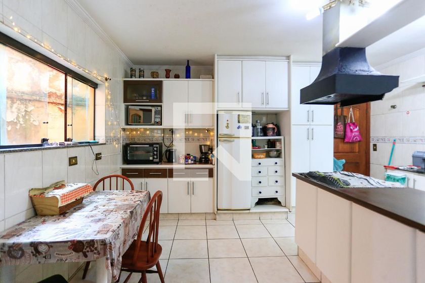 Casa, 4 quartos, 230 m² - Foto 48
