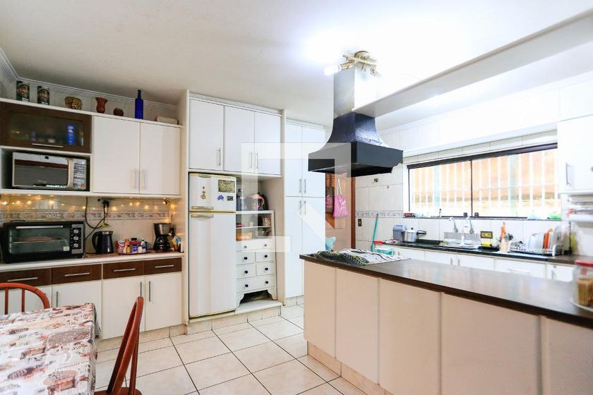 Casa, 4 quartos, 230 m² - Foto 41