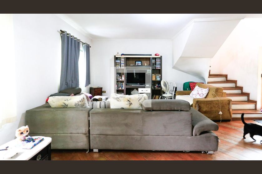 Casa, 4 quartos, 230 m² - Foto 2