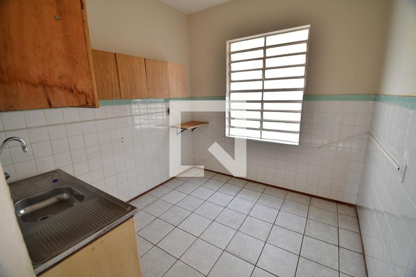 Casa à Venda - Taquaral, 3 Quartos,  395 m2 em , Campinas - sp | SoloBR