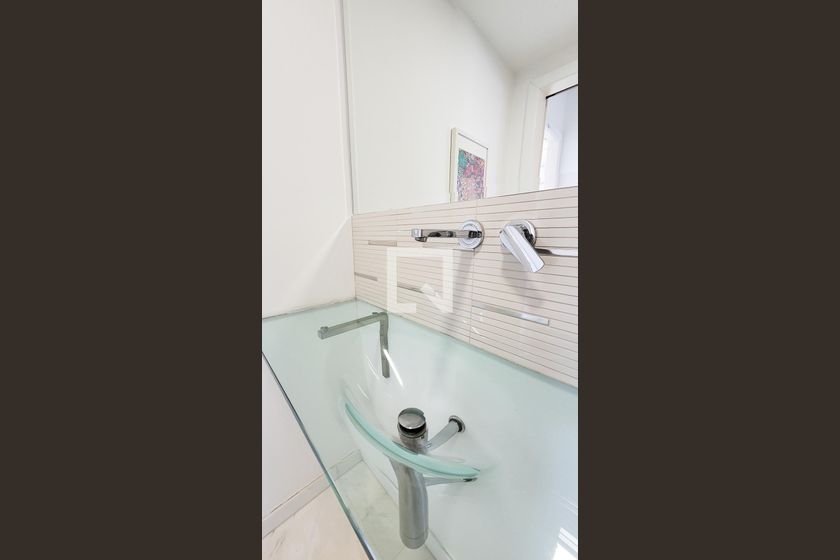 Apartamento à Venda - Cambuí, 1 Quarto,  70 m2 em , Campinas - sp | SoloBR