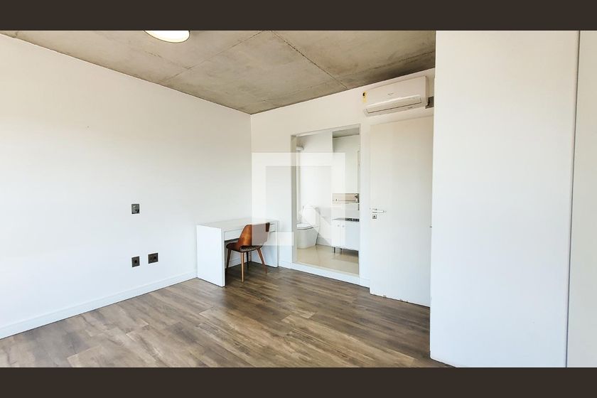 Apartamento à Venda - Cambuí, 1 Quarto,  70 m2 em , Campinas - sp | SoloBR