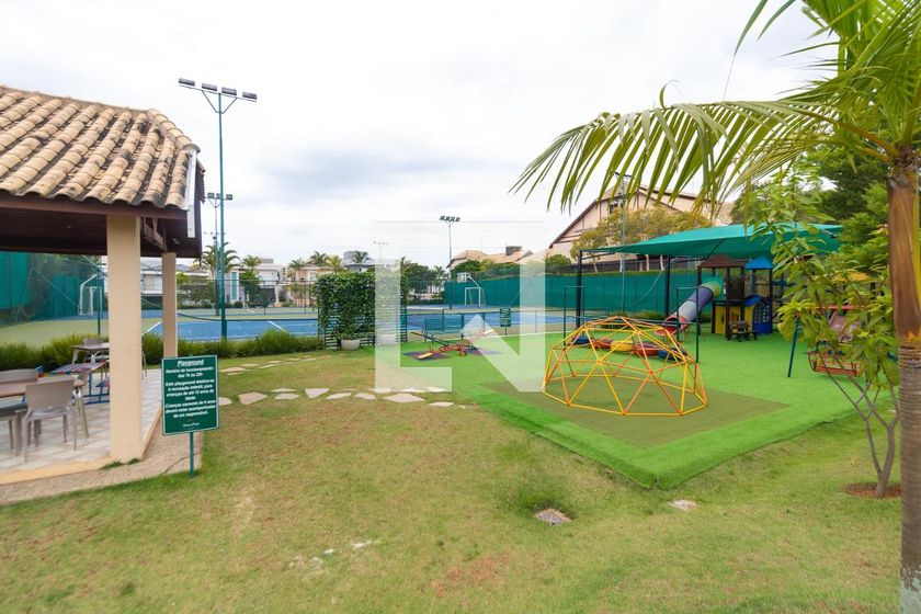 Casa à Venda - Swiss Park, 3 Quartos,  215 m2 em , Campinas - sp | SoloBR