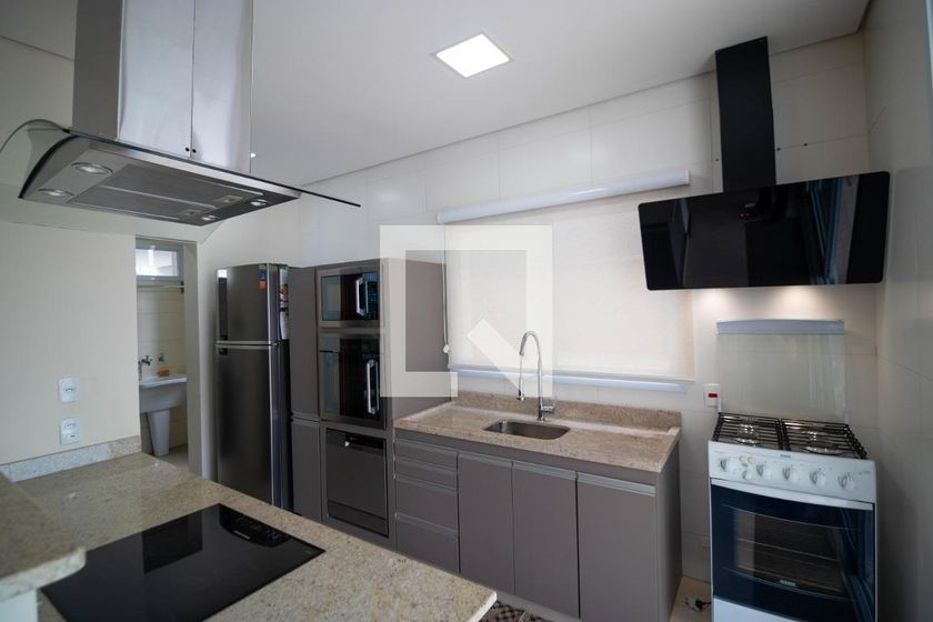 Casa à Venda - Swiss Park, 3 Quartos,  215 m2 em , Campinas - sp | SoloBR