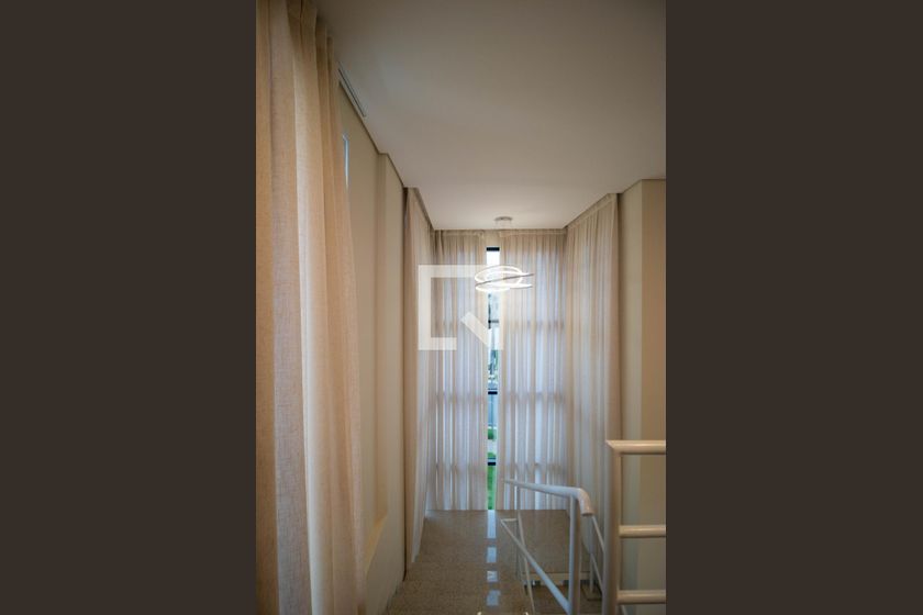 Casa à Venda - Swiss Park, 3 Quartos,  215 m2 em , Campinas - sp | SoloBR