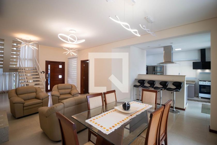 Casa à Venda - Swiss Park, 3 Quartos,  215 m2 em , Campinas - sp | SoloBR