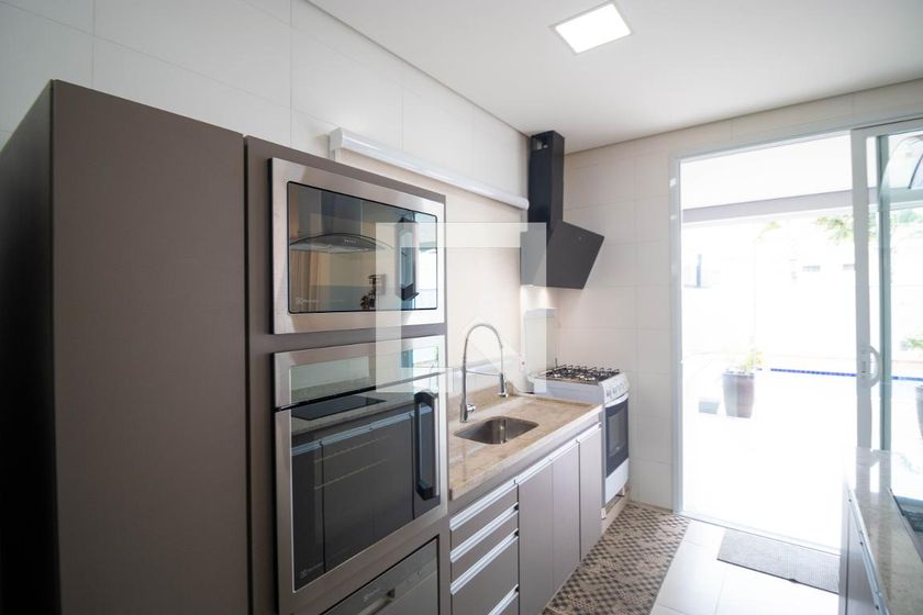 Casa à Venda - Swiss Park, 3 Quartos,  215 m2 em , Campinas - sp | SoloBR