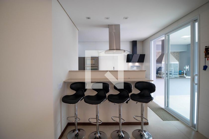 Casa à Venda - Swiss Park, 3 Quartos,  215 m2 em , Campinas - sp | SoloBR