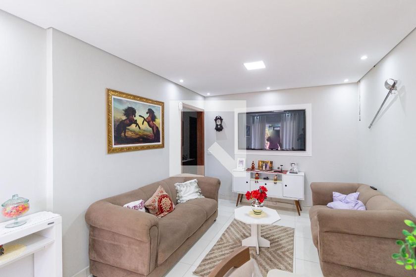 Casa, 3 quartos, 301 m² - Foto 2