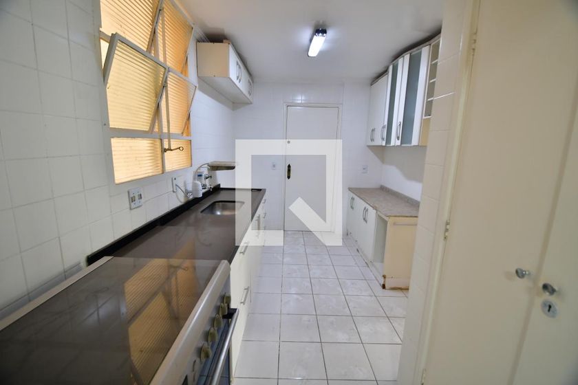Apartamento à Venda - Cambuí, 2 Quartos,  145 m2 em , Campinas - sp | SoloBR