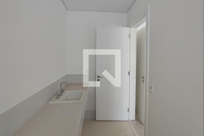 Apartamento à Venda - Cambuí, 3 Quartos,  257 m2 em , Campinas - sp | SoloBR