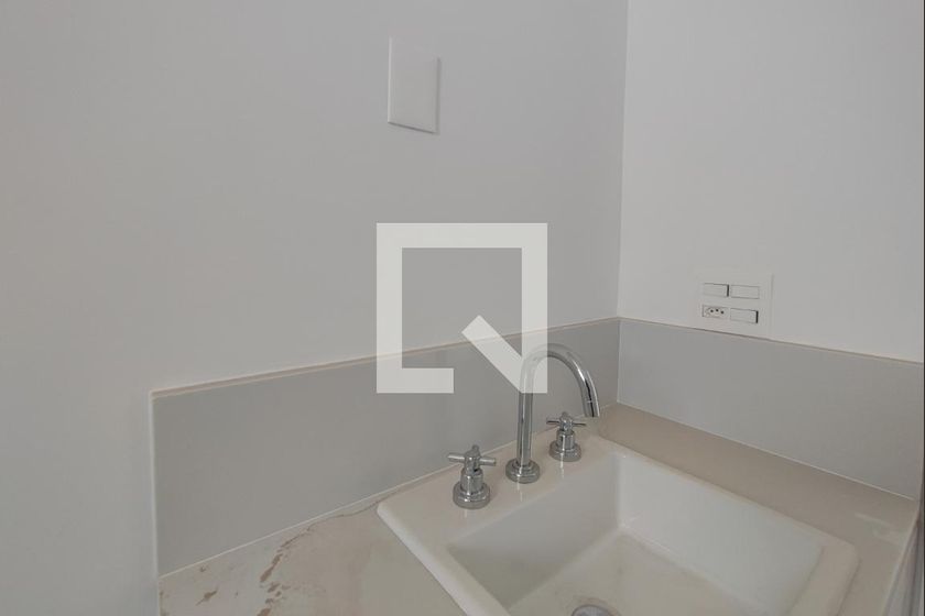 Apartamento à Venda - Cambuí, 3 Quartos,  257 m2 em , Campinas - sp | SoloBR
