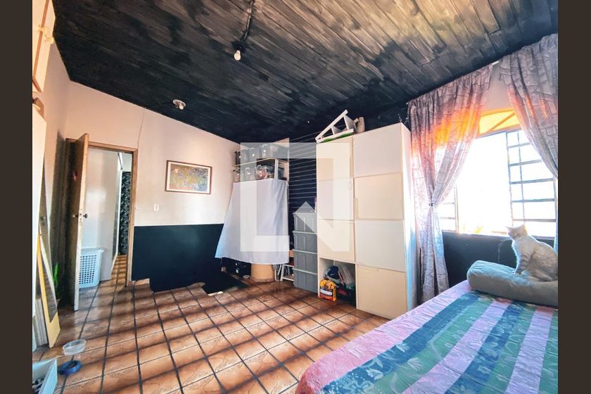 Casa, 6 quartos, 200 m² - Foto 18