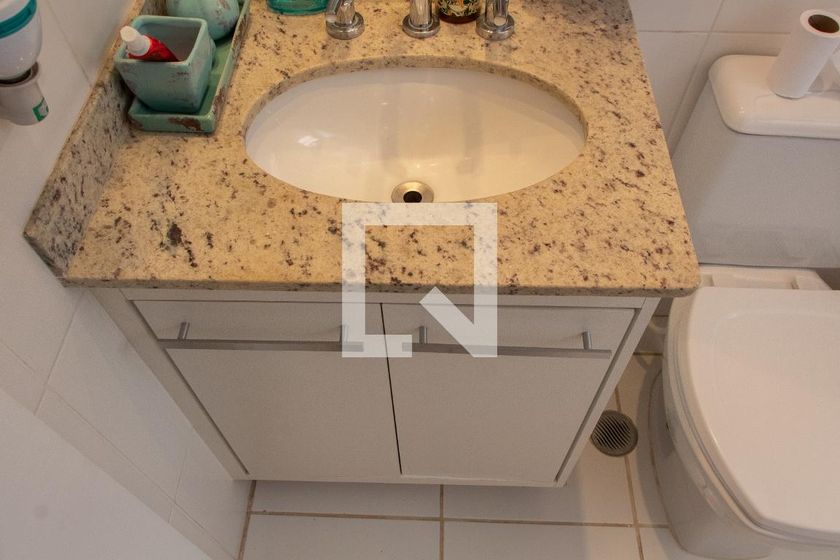 Apartamento à Venda - Lot. Alphaville Campinas, 3 Quartos,  137 m2 em , Campinas - sp | SoloBR