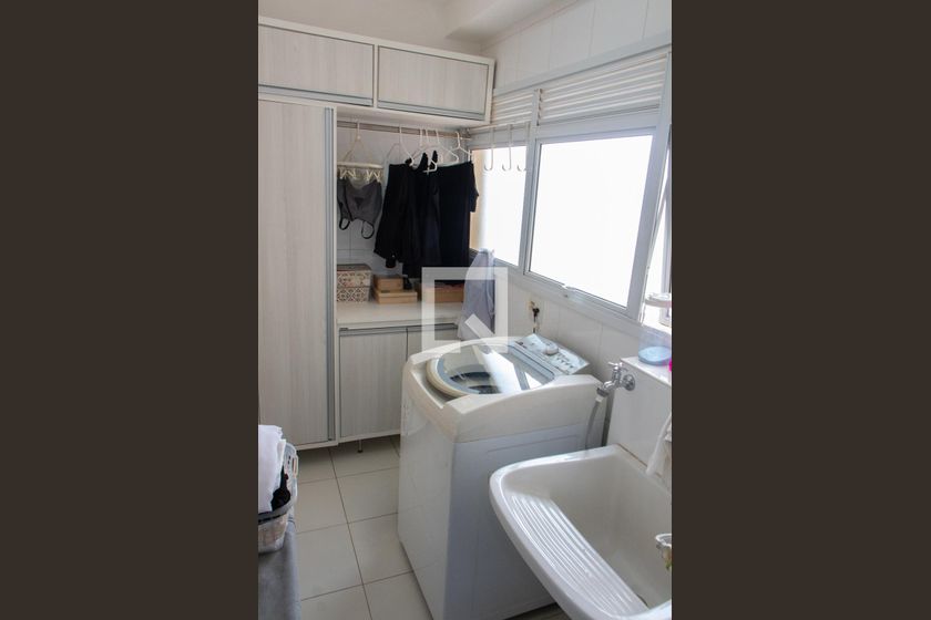 Apartamento à Venda - Lot. Alphaville Campinas, 3 Quartos,  137 m2 em , Campinas - sp | SoloBR