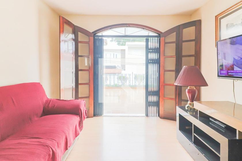 Casa, 4 quartos, 193 m² - Foto 1