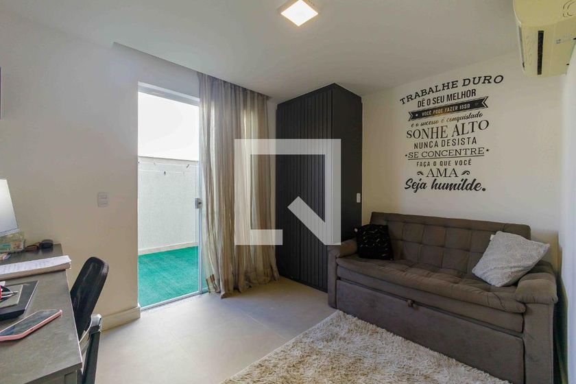 Casa, 4 quartos, 240 m² - Foto 43