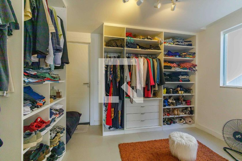 Casa, 4 quartos, 240 m² - Foto 75