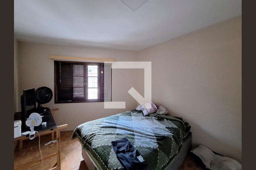 Casa, 4 quartos, 250 m² - Foto 35
