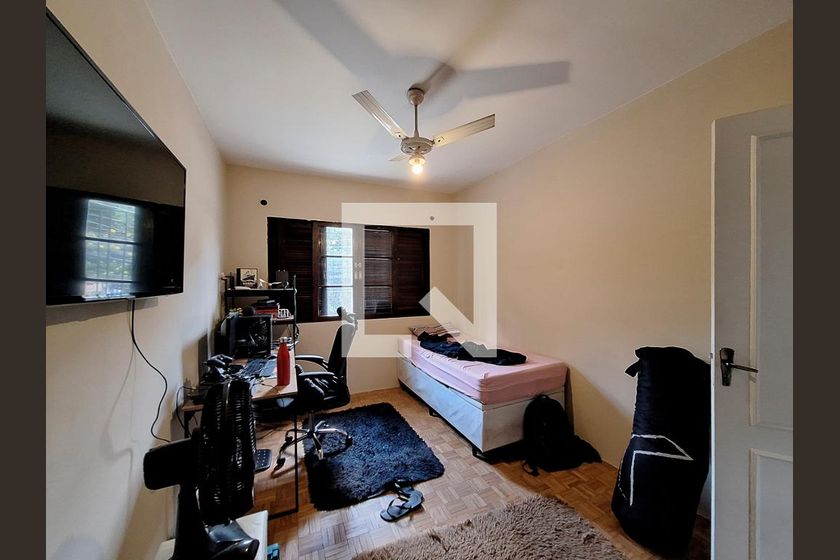 Casa, 4 quartos, 250 m² - Foto 29