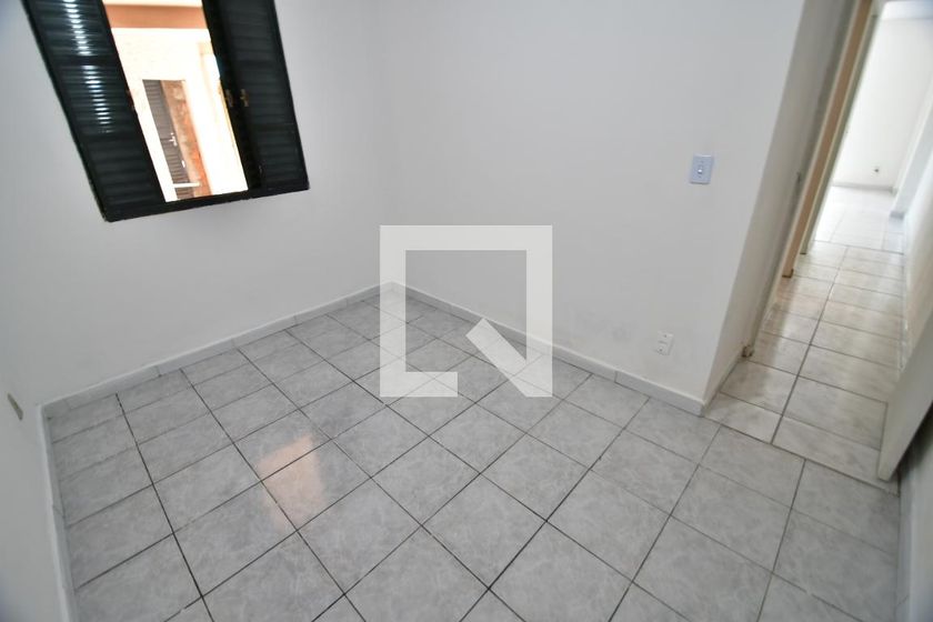 Casa à Venda - Jardim Santana, 3 Quartos,  80 m2 em , Campinas - sp | SoloBR