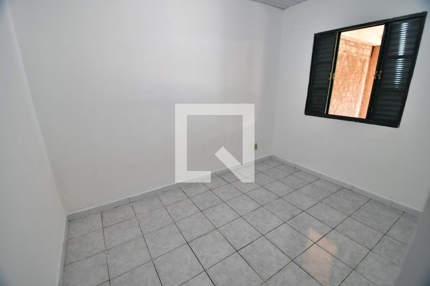 Casa à Venda - Jardim Santana, 3 Quartos,  80 m2 em , Campinas - sp | SoloBR
