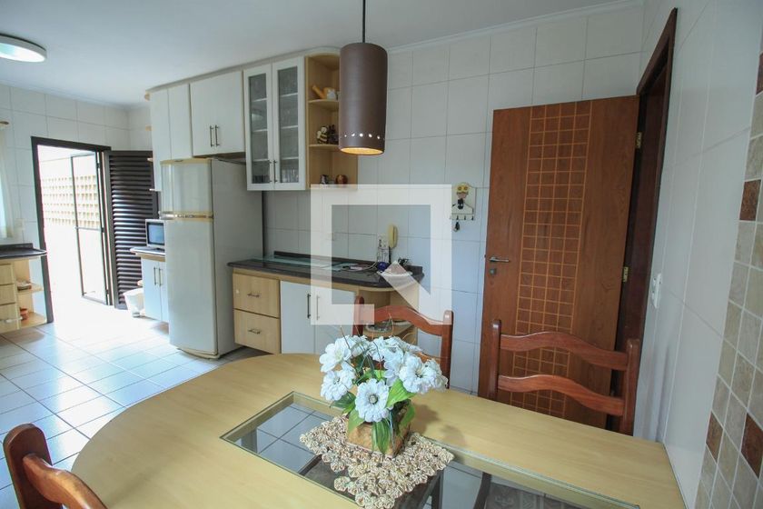Casa, 3 quartos, 271 m² - Foto 93