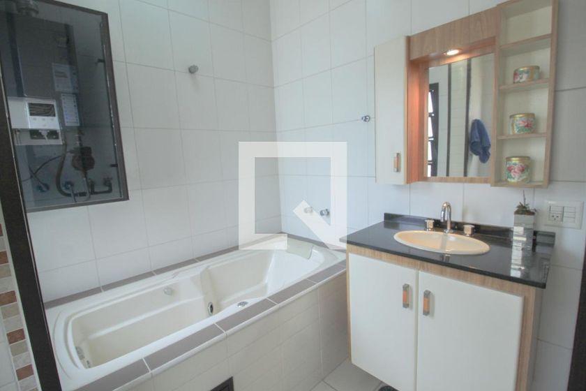 Casa, 3 quartos, 271 m² - Foto 45