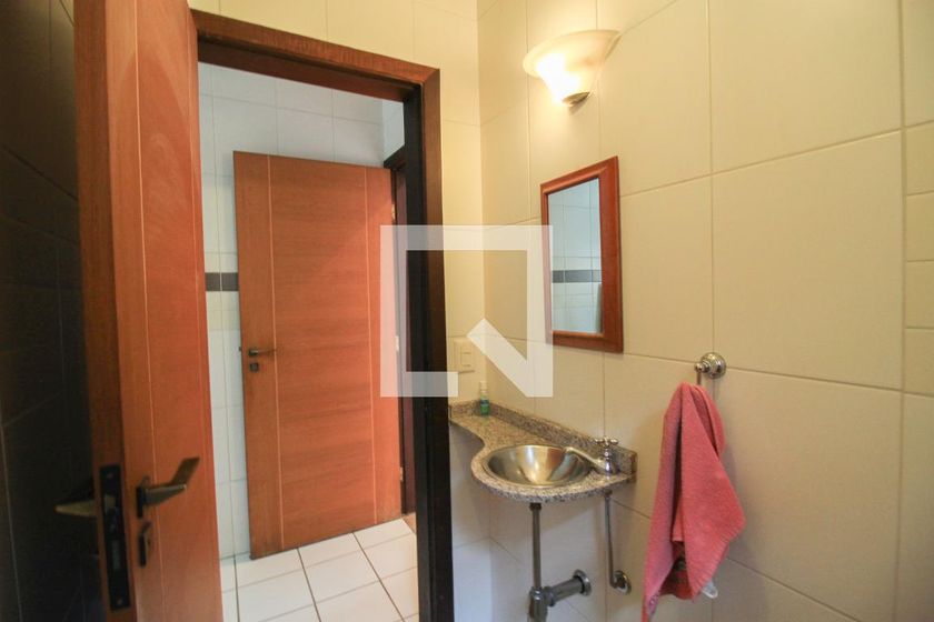 Casa, 3 quartos, 271 m² - Foto 85