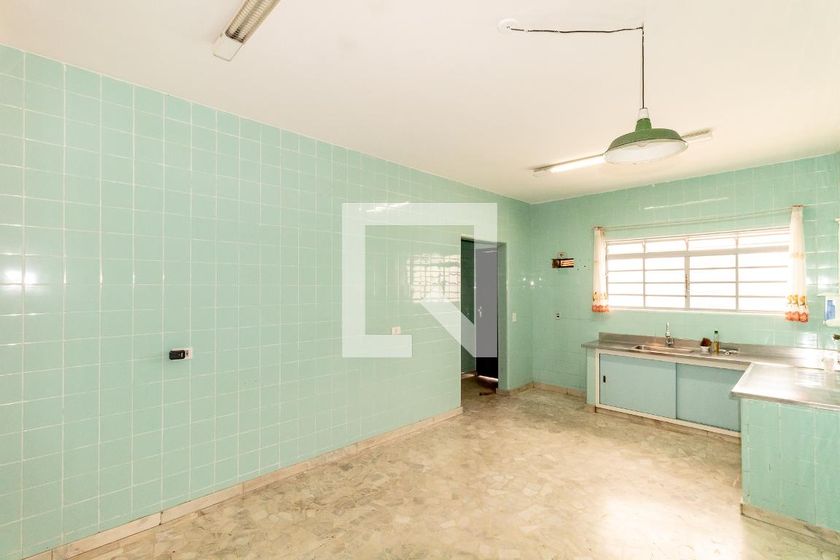Casa, 4 quartos, 240 m² - Foto 27