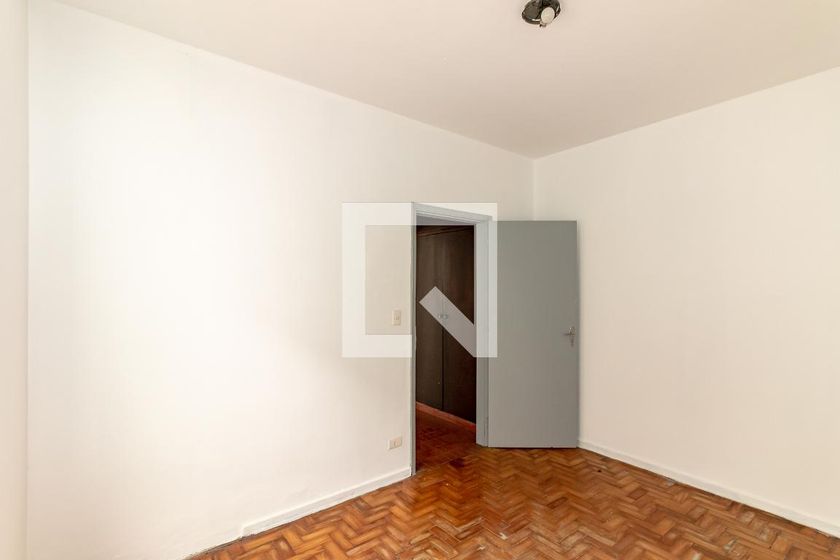 Casa, 4 quartos, 240 m² - Foto 44