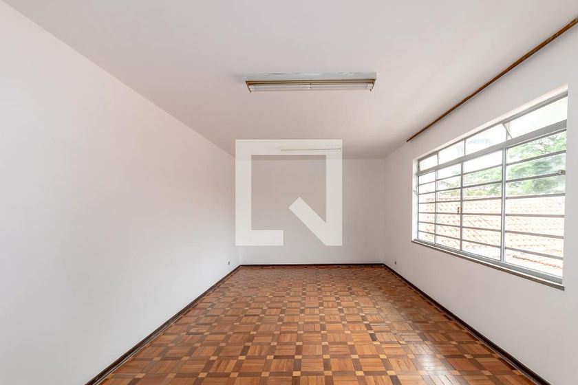 Casa, 4 quartos, 240 m² - Foto 35