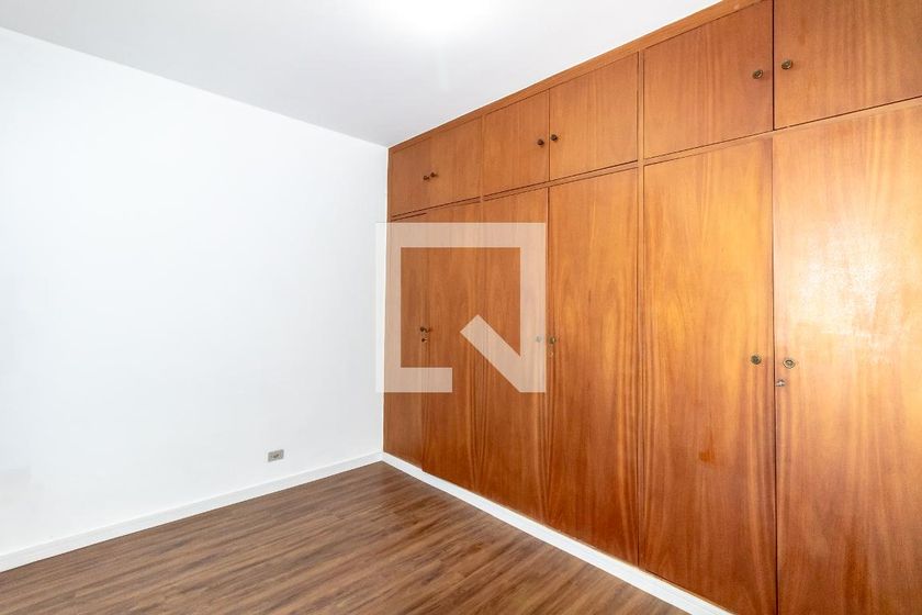 Casa, 4 quartos, 240 m² - Foto 11