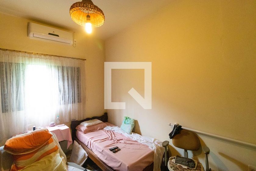 Casa à Venda - Bosque, 3 Quartos,  185 m2 em , Campinas - sp | SoloBR