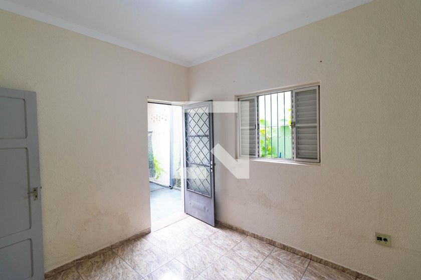 Casa à Venda - Bosque, 3 Quartos,  185 m2 em , Campinas - sp | SoloBR