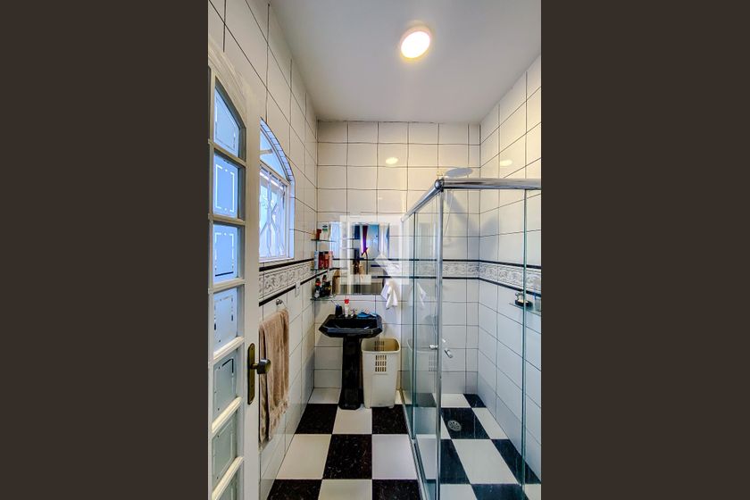 Casa, 3 quartos, 240 m² - Foto 35