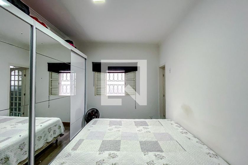 Casa, 3 quartos, 240 m² - Foto 31