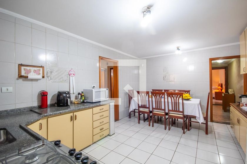 Casa, 3 quartos, 229 m² - Foto 33