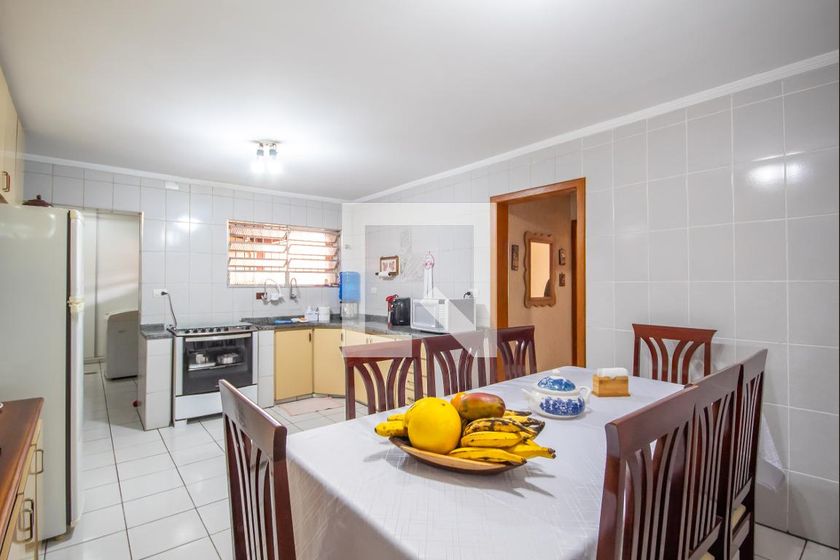 Casa, 3 quartos, 229 m² - Foto 31
