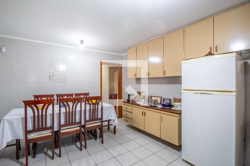 Casa, 3 quartos, 229 m² - Foto 34