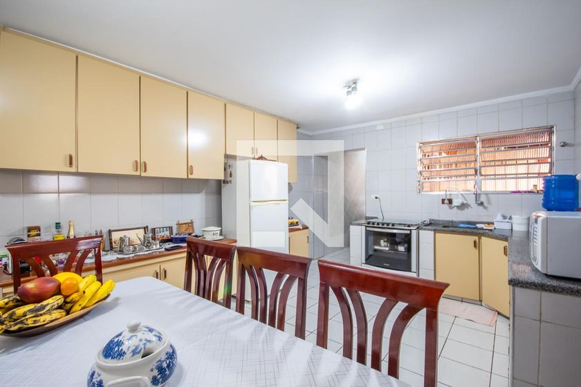 Casa, 3 quartos, 229 m² - Foto 32