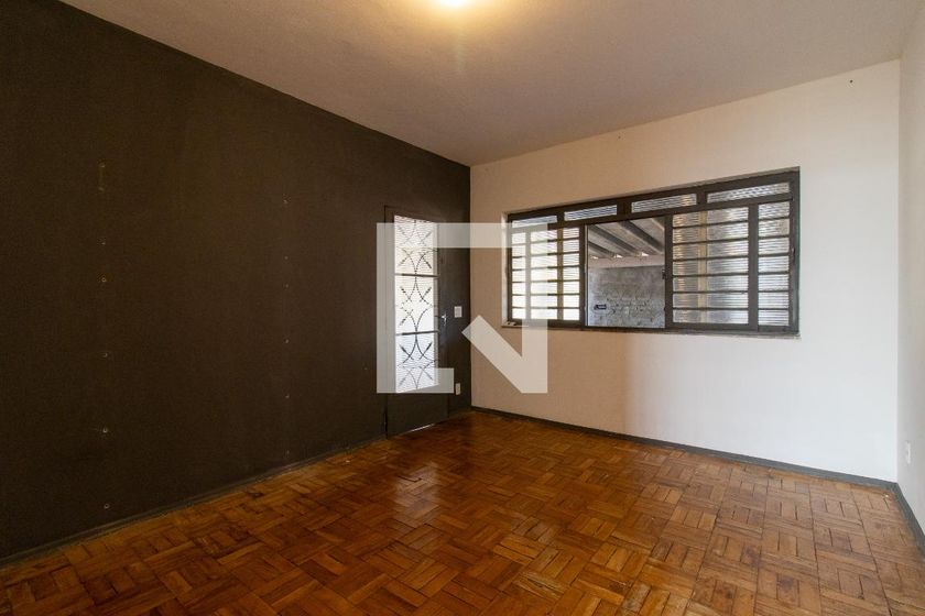 Casa à Venda - Jardim Santana, 2 Quartos,  385 m2 em , Campinas - sp | SoloBR