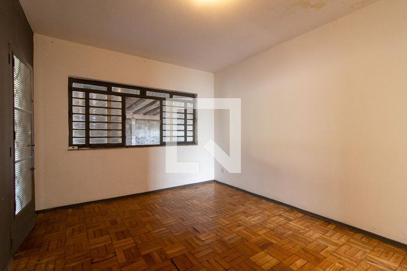Casa à Venda - Jardim Santana, 2 Quartos,  385 m2 em , Campinas - sp | SoloBR