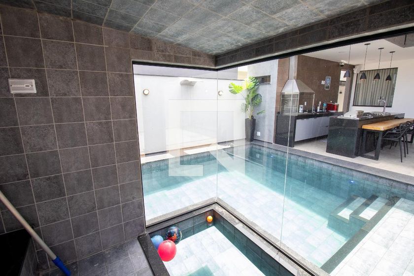 Casa, 4 quartos, 300 m² - Foto 131
