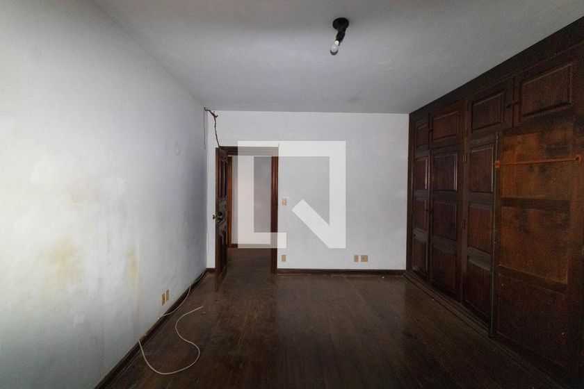 Casa à Venda - Nova Campinas, 4 Quartos,  357 m2 em , Campinas - sp | SoloBR