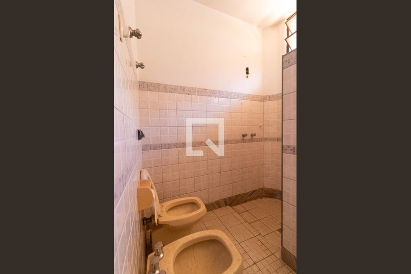 Casa à Venda - Nova Campinas, 4 Quartos,  357 m2 em , Campinas - sp | SoloBR