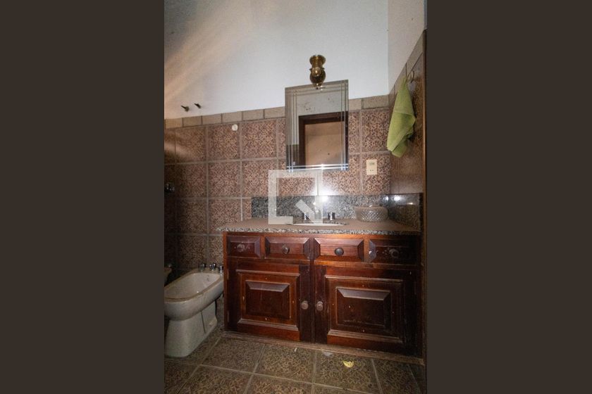 Casa à Venda - Nova Campinas, 4 Quartos,  357 m2 em , Campinas - sp | SoloBR