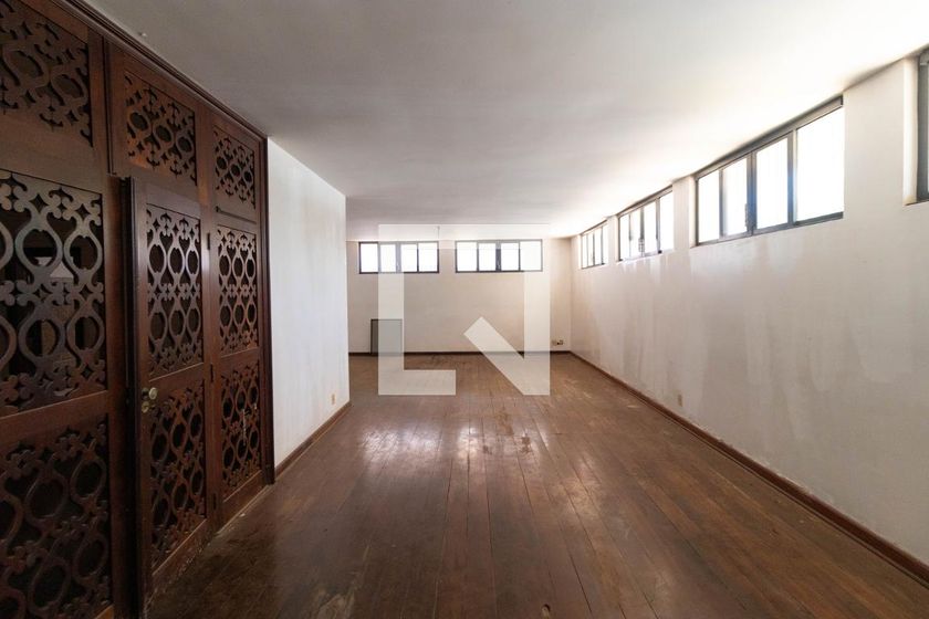Casa à Venda - Nova Campinas, 4 Quartos,  357 m2 em , Campinas - sp | SoloBR