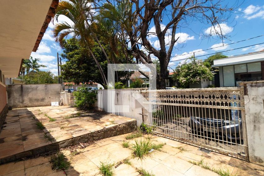Casa à Venda - Nova Campinas, 4 Quartos,  357 m2 em , Campinas - sp | SoloBR
