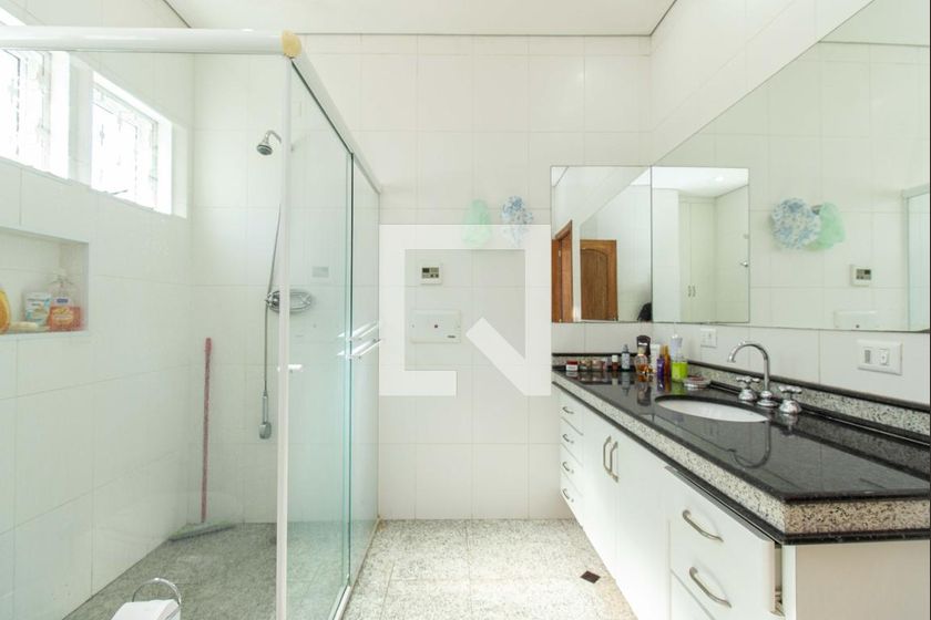 Casa, 4 quartos, 210 m² - Foto 57